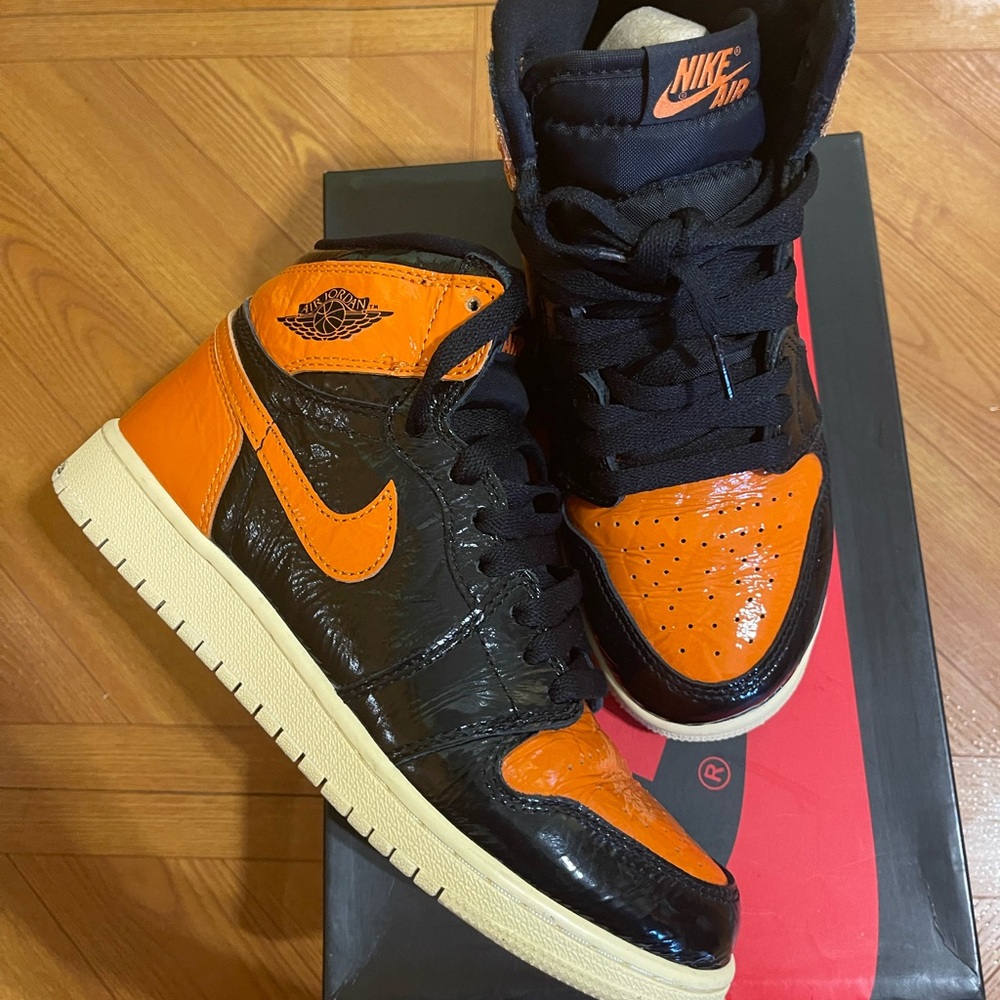 Air Jordan 1 Retro High OG "Shattered Backboard 3.0"